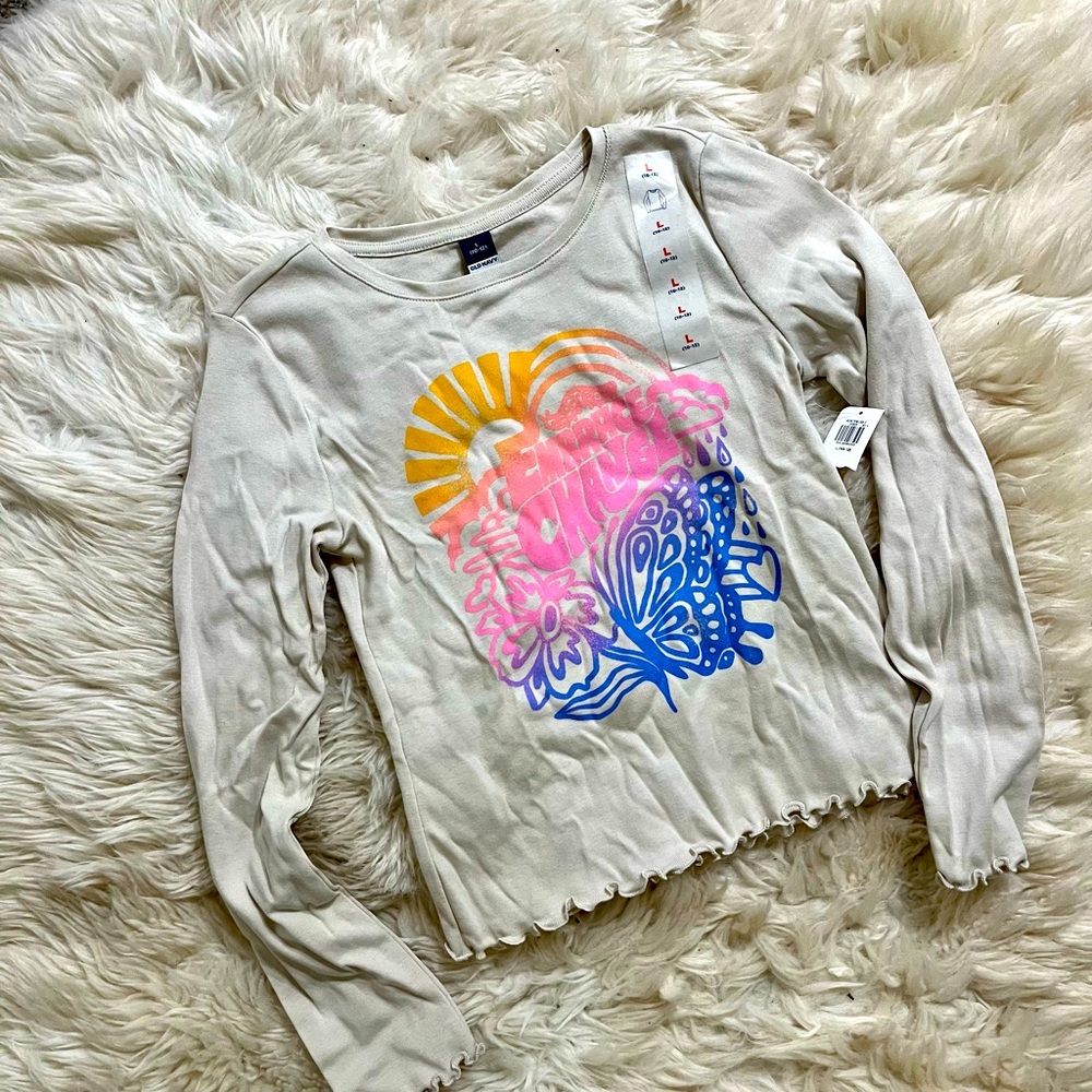 NWT! Old Navy cropped long sleeve graphic tee, size girls L (10-12)
